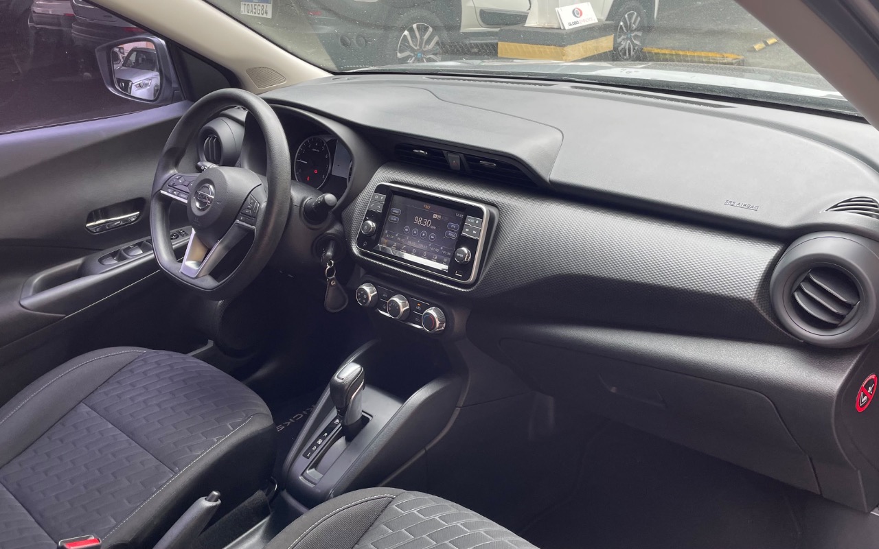 imagem-https://www.socarrao.com.br/sc-vehicle-images-prod/4253571/1790882688296-YzUzMDFkY2QtNTJkMy00MWM4LTg1MjItYTc5MTE5NmQ1M2IwLmpwZWc.jpeg