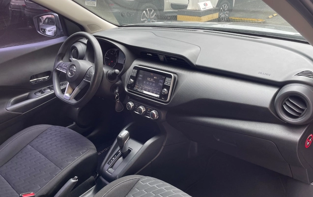 imagem-https://www.socarrao.com.br/sc-vehicle-images-prod/4253571/1790882688296-YzUzMDFkY2QtNTJkMy00MWM4LTg1MjItYTc5MTE5NmQ1M2IwLmpwZWc.jpeg