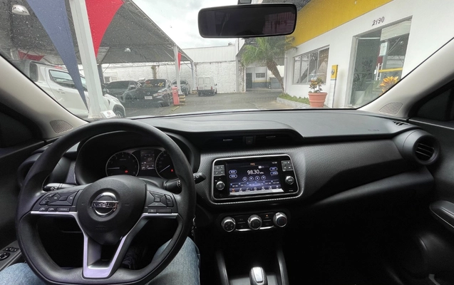 imagem-https://www.socarrao.com.br/sc-vehicle-images-prod/4253571/1790882688972-NGMwODdkOTAtNzEzNy00ZTU2LWE4YjYtNTU5ZWQyZmJmNWUwLmpwZWc.jpeg