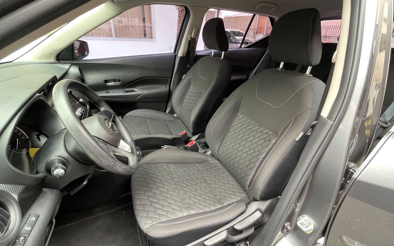 imagem-https://www.socarrao.com.br/sc-vehicle-images-prod/4253571/1790882689192-NGI5NjYwNzQtMzJkOC00Y2Q5LTkzMGYtNDJlOGVlMzExMWY3LmpwZWc.jpeg
