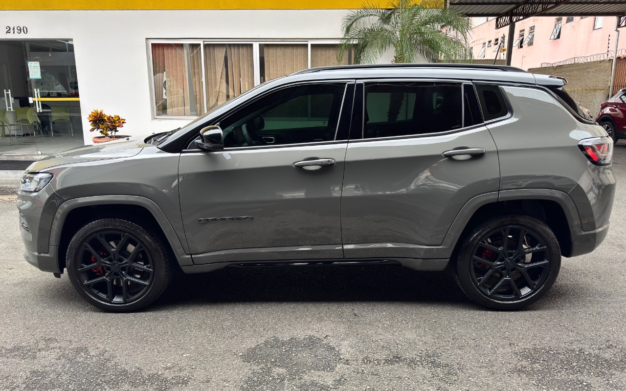 imagem-https://www.socarrao.com.br/sc-vehicle-images-prod/4253604/1790883153744-M2I4YmI1ZDYtMDM5Yy00N2U5LWI0MTItMDEwM2IwNGZjMjI2LmpwZWc.jpeg