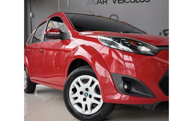 imagem-https://www.socarrao.com.br/sc-vehicle-images-prod/4253606/1790883163179-1_043137.jpg