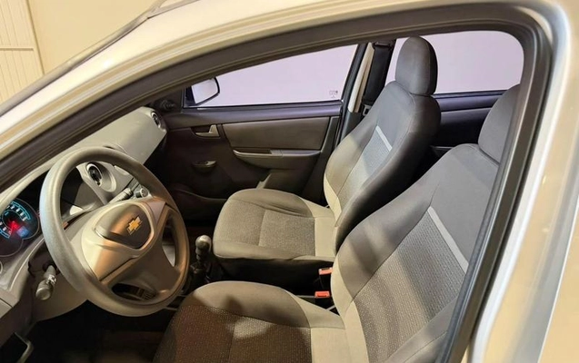 imagem-https://www.socarrao.com.br/sc-vehicle-images-prod/4253614/1790883205163-8527548_1_B_4532bf83af.jpeg