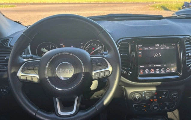 imagem-https://www.socarrao.com.br/sc-vehicle-images-prod/4253706/1790883890592-7IElLnzOLcaSdXlLbpZcWaBT8dIWBwG9.jpg