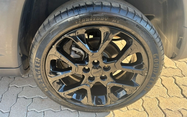 imagem-https://www.socarrao.com.br/sc-vehicle-images-prod/4253706/1790883890595-76fOskorT5VGo2bYlDRieDwsEQSomCkO.jpg