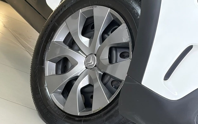imagem-https://www.socarrao.com.br/sc-vehicle-images-prod/4253737/1790884106836-gb-81b584c.jpeg