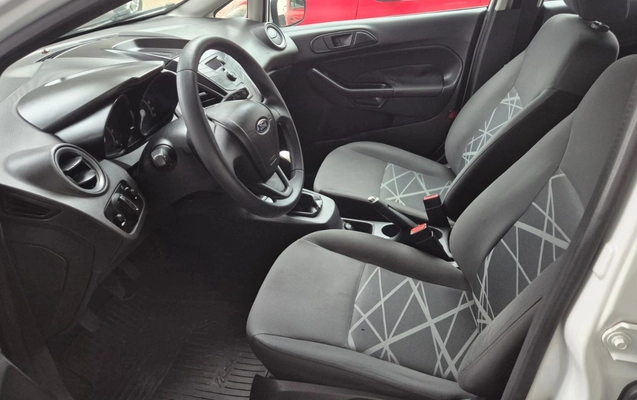 imagem-https://www.socarrao.com.br/sc-vehicle-images-prod/4253750/1790884136893-V2hhdHNBcHAgSW1hZ2UgMjAyNi0wOS0zMCBhdCAxNy4zOS41My5qcGVn.jpeg