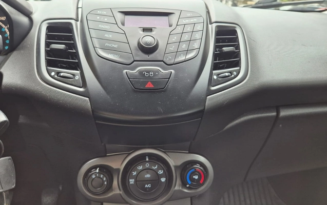 imagem-https://www.socarrao.com.br/sc-vehicle-images-prod/4253750/1790884137241-V2hhdHNBcHAgSW1hZ2UgMjAyNi0wOS0zMCBhdCAxNy4zOS41NSAoMSkuanBlZw.jpeg