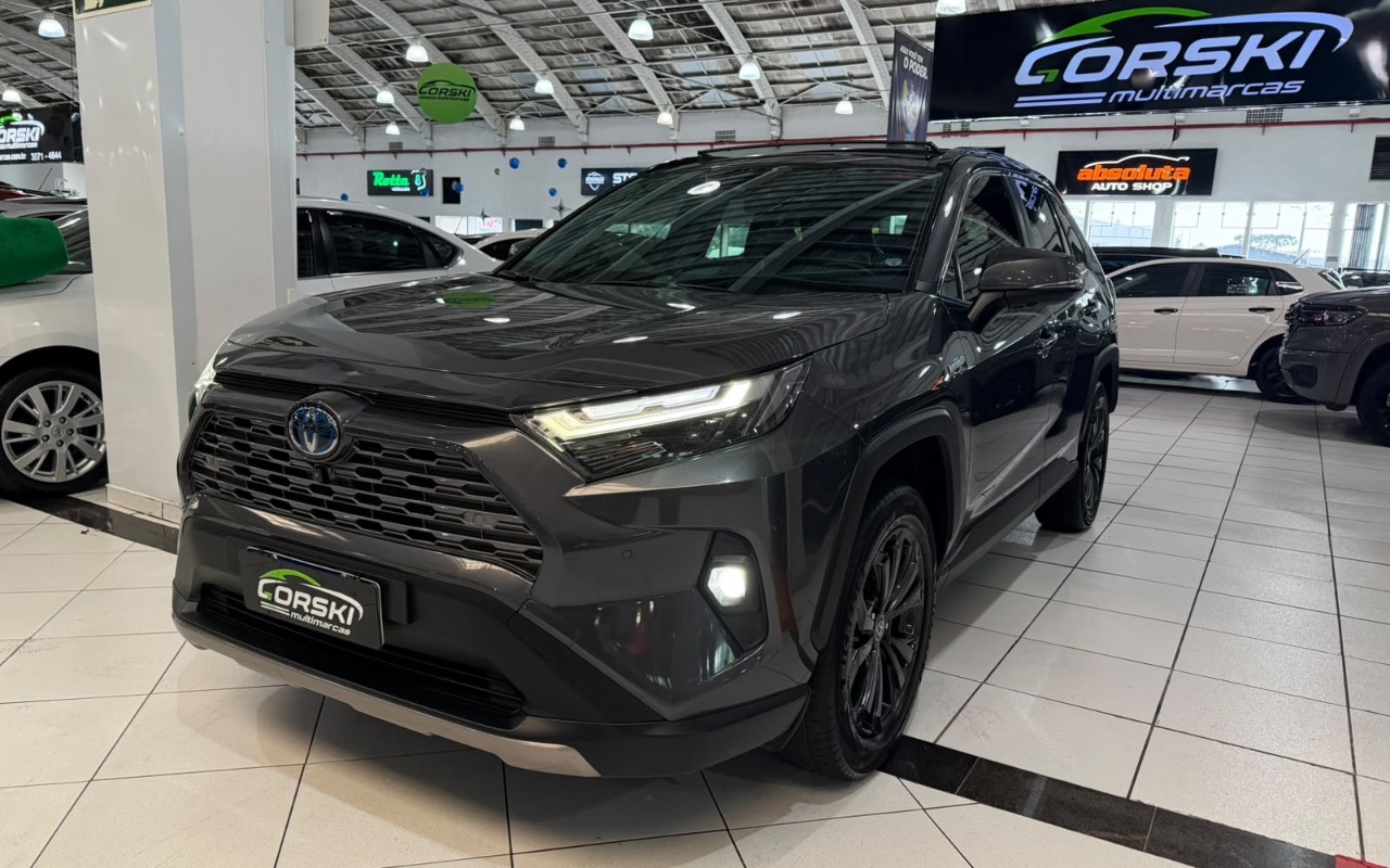 Toyota RAV4 2023 Cinza — foto 1 de 3