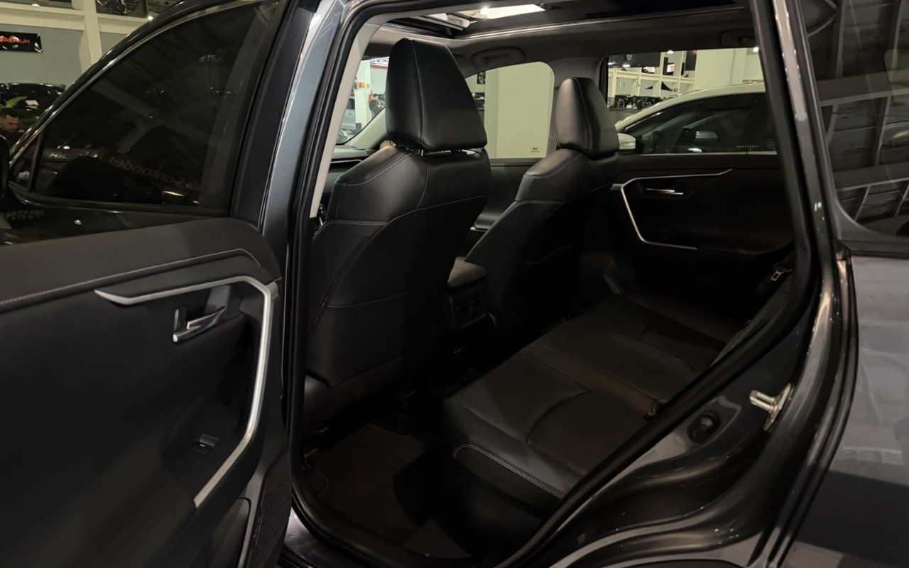 imagem-https://www.socarrao.com.br/sc-vehicle-images-prod/4253764/1790884192400-YTEzNDkzZDEtYjhmNS00YTA3LTljNmMtMzQ3M2M4MTViNjYyLmpwZWc.jpeg