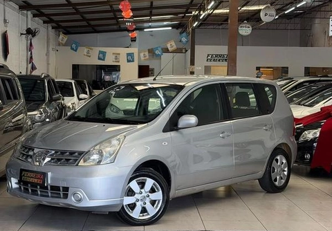 Nissan LIVINA 2012 Prata — foto 1 de 3