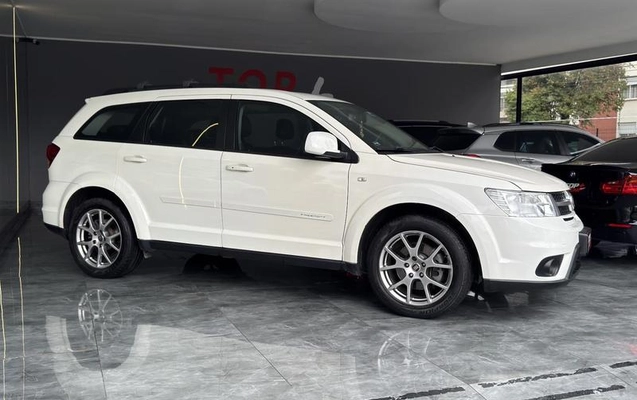 imagem-https://www.socarrao.com.br/sc-vehicle-images-prod/4253823/1790884787912-8353334_0_B_c5cda970ee.jpeg