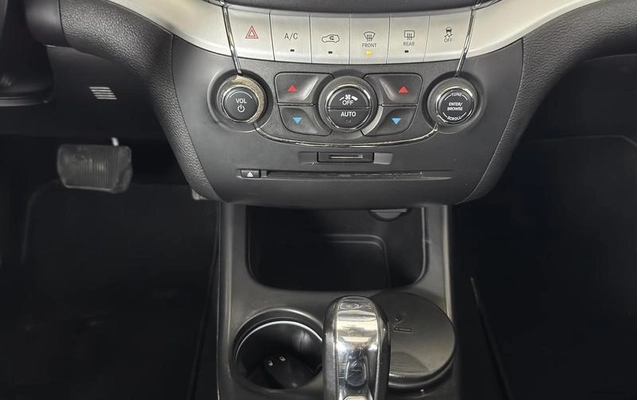 imagem-https://www.socarrao.com.br/sc-vehicle-images-prod/4253823/1790884787916-8353334_11_B_b22dffd20f.jpeg