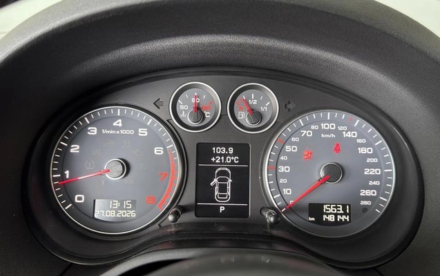 imagem-https://www.socarrao.com.br/sc-vehicle-images-prod/4253825/1790884789618-8414234_23_B_76fbb5c871.jpeg