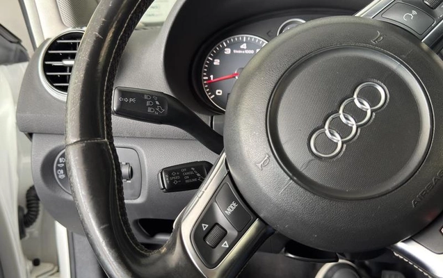 imagem-https://www.socarrao.com.br/sc-vehicle-images-prod/4253825/1790884789620-8414234_23_B_0d278e3724.jpeg