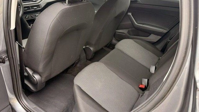 imagem-https://www.socarrao.com.br/sc-vehicle-images-prod/4253869/1790885012954-8535382_5_B_4c836a0cd8.jpeg