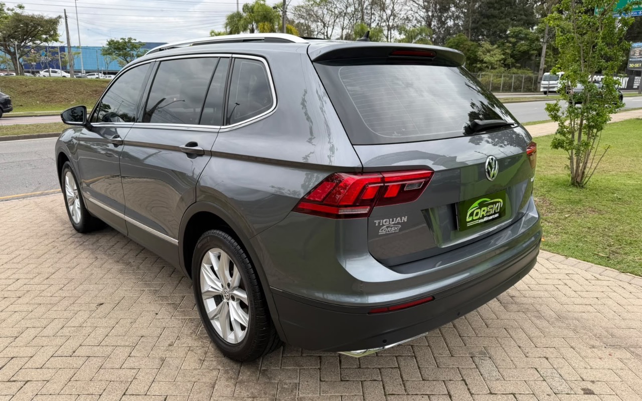 imagem-https://www.socarrao.com.br/sc-vehicle-images-prod/4253926/1790885373136-MmJiM2M3OTQtOTg5NS00NWViLWFjMzEtMzVlYTFjZDk1MTFhLmpwZWc.jpeg