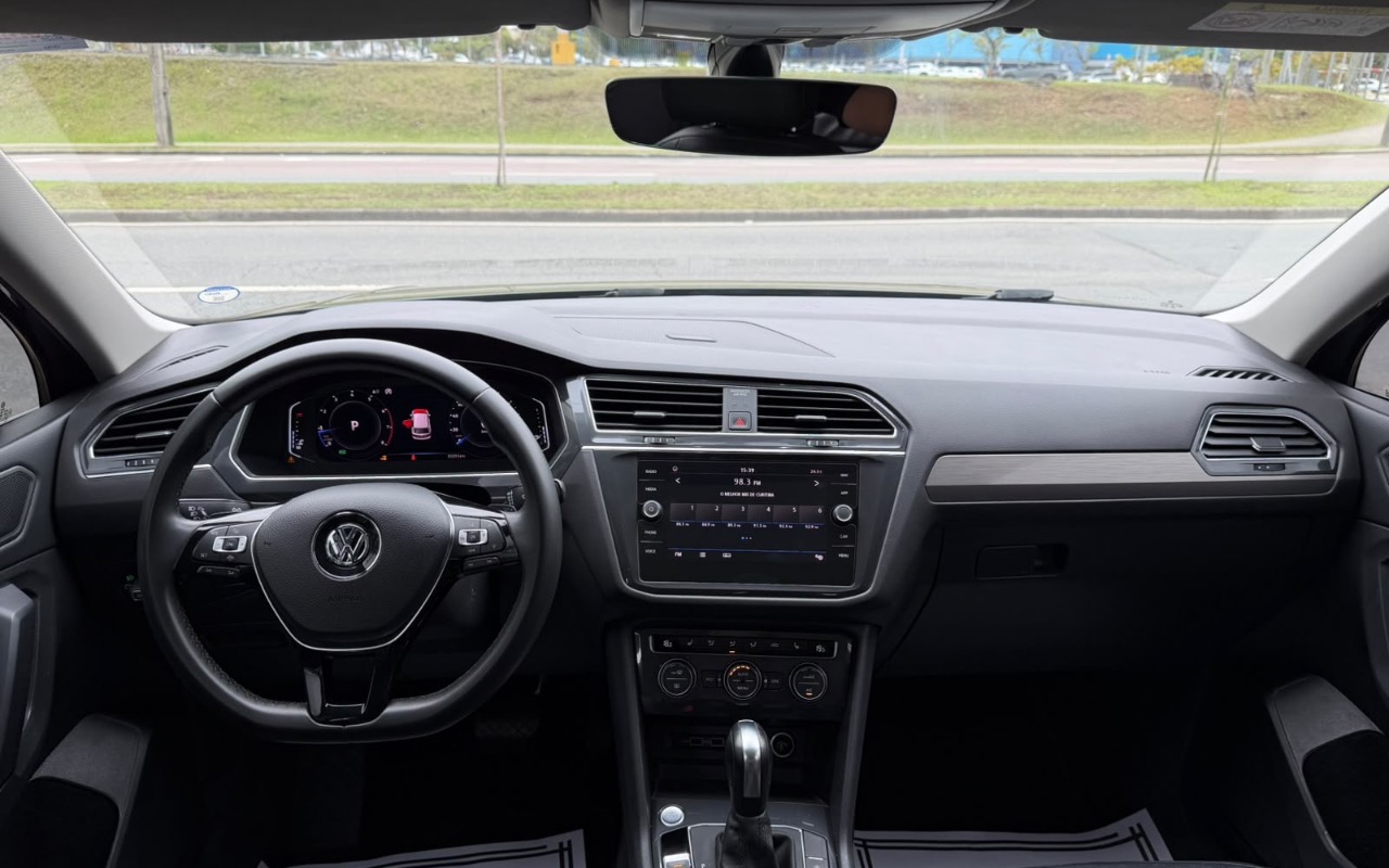 imagem-https://www.socarrao.com.br/sc-vehicle-images-prod/4253926/1790885373786-MWIwMDBmMGMtYmE5NS00MTMxLThlMTYtMzhkZDdlN2ZmMTY5LmpwZWc.jpeg