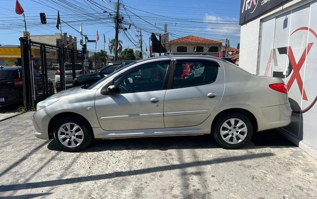 imagem-https://www.socarrao.com.br/sc-vehicle-images-prod/4253964/1790885677896-7709372_10_B_dd47a2776c.jpeg
