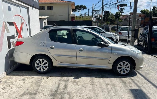 imagem-https://www.socarrao.com.br/sc-vehicle-images-prod/4253964/1790885677899-7709372_7_B_73789bdca9.jpeg
