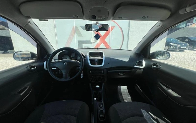 imagem-https://www.socarrao.com.br/sc-vehicle-images-prod/4253964/1790885677910-7709372_0_B_849a649d4f.jpeg