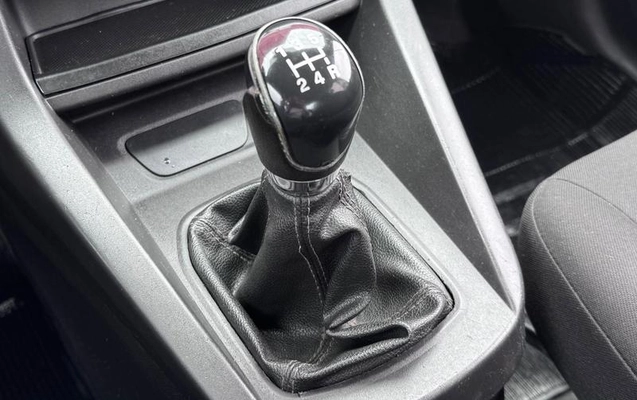 imagem-https://www.socarrao.com.br/sc-vehicle-images-prod/4253971/1790885738335-8532655_13_B_9656c651d8.jpeg