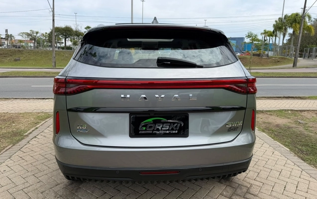 imagem-https://www.socarrao.com.br/sc-vehicle-images-prod/4253972/1790885742969-ZmQ3N2ZiN2YtMjRhZi00ZjY0LWExZTYtNWMyMWFiYTA3YTMyLmpwZWc.jpeg
