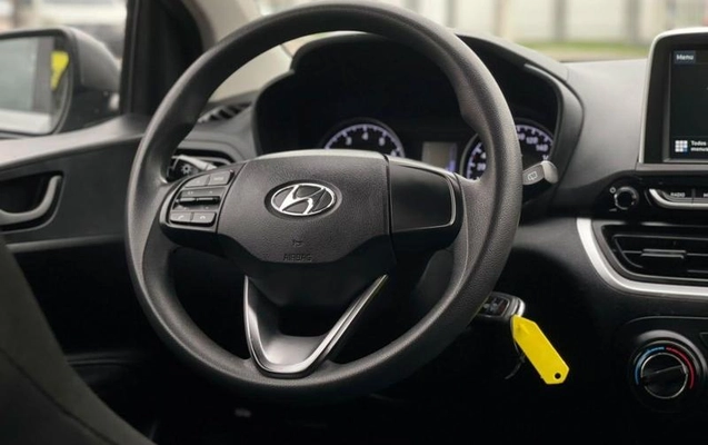 imagem-https://www.socarrao.com.br/sc-vehicle-images-prod/4253980/1790885773417-8535431_12_B_be7eda4c6d.jpeg