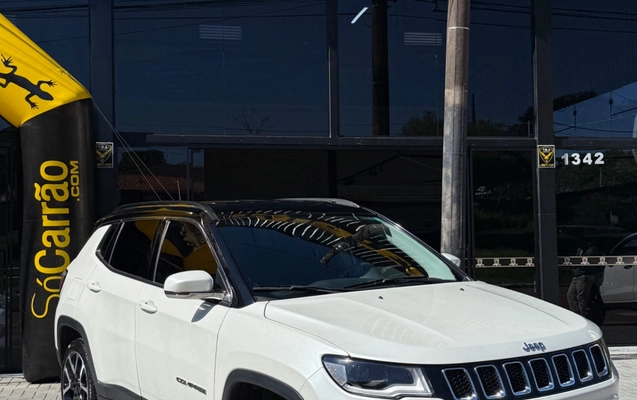imagem-https://www.socarrao.com.br/sc-vehicle-images-prod/4253992/1790885817293-f1b413f4-3122-449b-8a7c-a96078430884.jpg