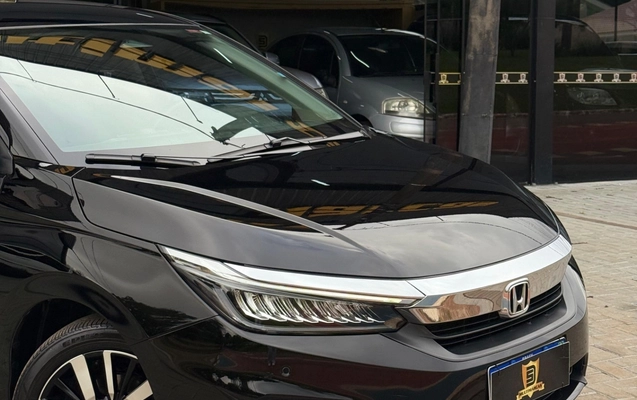 imagem-https://www.socarrao.com.br/sc-vehicle-images-prod/4254044/1790885985259-b503e274-bbe9-4634-94bd-d62bbfa54c89.jpg
