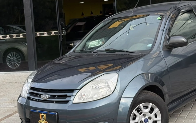 imagem-https://www.socarrao.com.br/sc-vehicle-images-prod/4254055/1790886098669-d68d4605-bd34-4293-860a-8ebb10b07ea4.jpg