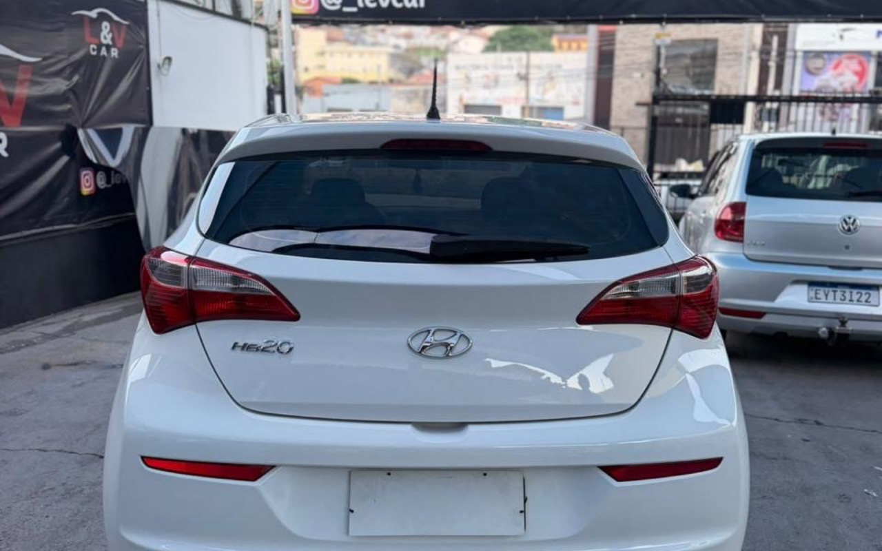 imagem-https://www.socarrao.com.br/sc-vehicle-images-prod/4254063/1790887292832-NWMzZjI3MzYtNmU0Ny00MDJjLTkyOWItZDdmMDIwYTE0OWVjLmpwZWc.jpeg