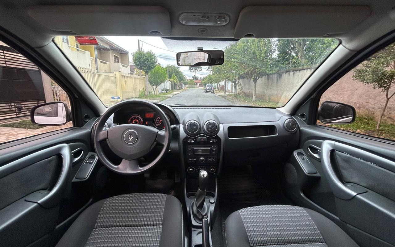 imagem-https://www.socarrao.com.br/sc-vehicle-images-prod/4254077/1790886306004-V2hhdHNBcHAgSW1hZ2UgMjAyNi0xMC0wMSBhdCAxNi4wOC4wNSAoOCkuanBlZw.jpeg
