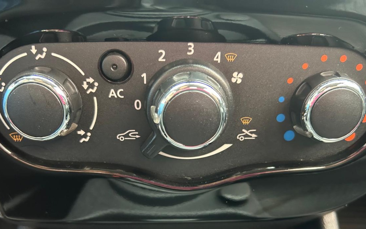 imagem-https://www.socarrao.com.br/sc-vehicle-images-prod/4254077/1790886306698-V2hhdHNBcHAgSW1hZ2UgMjAyNi0xMC0wMSBhdCAxNi4wOS41My5qcGVn.jpeg