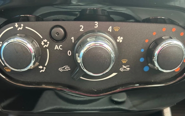 imagem-https://www.socarrao.com.br/sc-vehicle-images-prod/4254077/1790886306698-V2hhdHNBcHAgSW1hZ2UgMjAyNi0xMC0wMSBhdCAxNi4wOS41My5qcGVn.jpeg