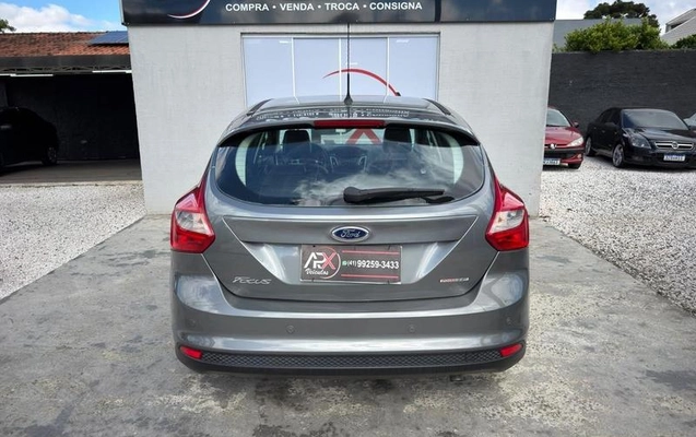 imagem-https://www.socarrao.com.br/sc-vehicle-images-prod/4254078/1790886308595-8248182_2_B_a31d96f831.jpeg