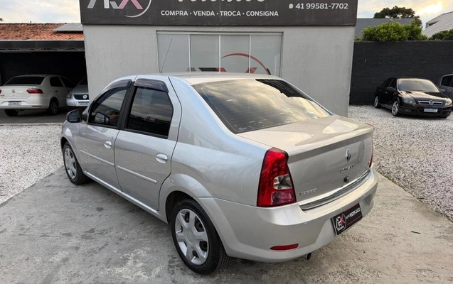imagem-https://www.socarrao.com.br/sc-vehicle-images-prod/4254081/1790886337726-8457489_9_B_7d5f895dea.jpeg