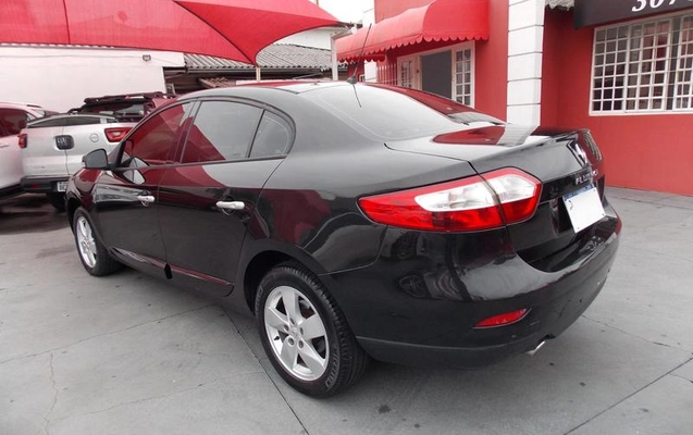 imagem-https://www.socarrao.com.br/sc-vehicle-images-prod/4254085/1790886353990-8524385_4_B_616bd5d34c.jpeg