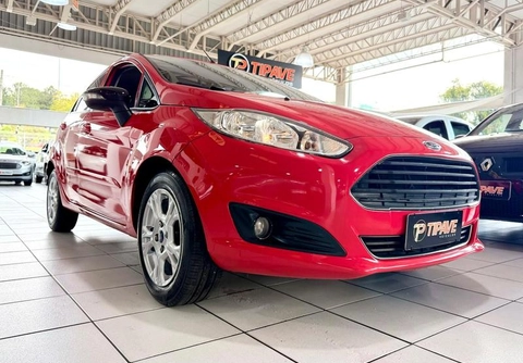 Ford Fiesta SE 1.6 16V Flex 5p 2015 Vermelho — foto 1 de 3