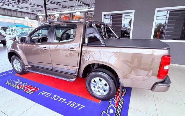 imagem-https://www.socarrao.com.br/sc-vehicle-images-prod/4254106/1790886631765-8535551_10_B_22c8683d70.jpeg
