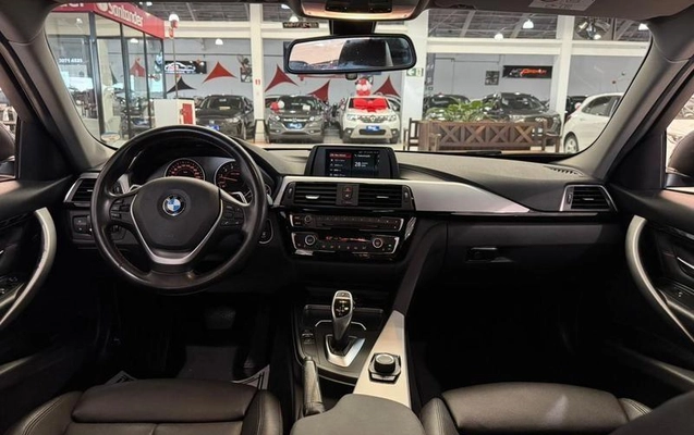 imagem-https://www.socarrao.com.br/sc-vehicle-images-prod/4254109/1790974934249-8528679_6_B_19854a23a5.jpeg