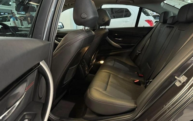 imagem-https://www.socarrao.com.br/sc-vehicle-images-prod/4254109/1790974934274-8528679_13_B_a638166ac9.jpeg