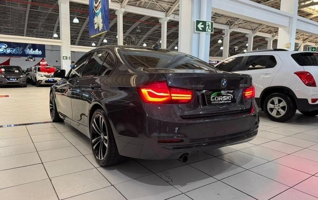 imagem-https://www.socarrao.com.br/sc-vehicle-images-prod/4254109/1790974934279-8528679_13_B_aeb4f1b988.jpeg