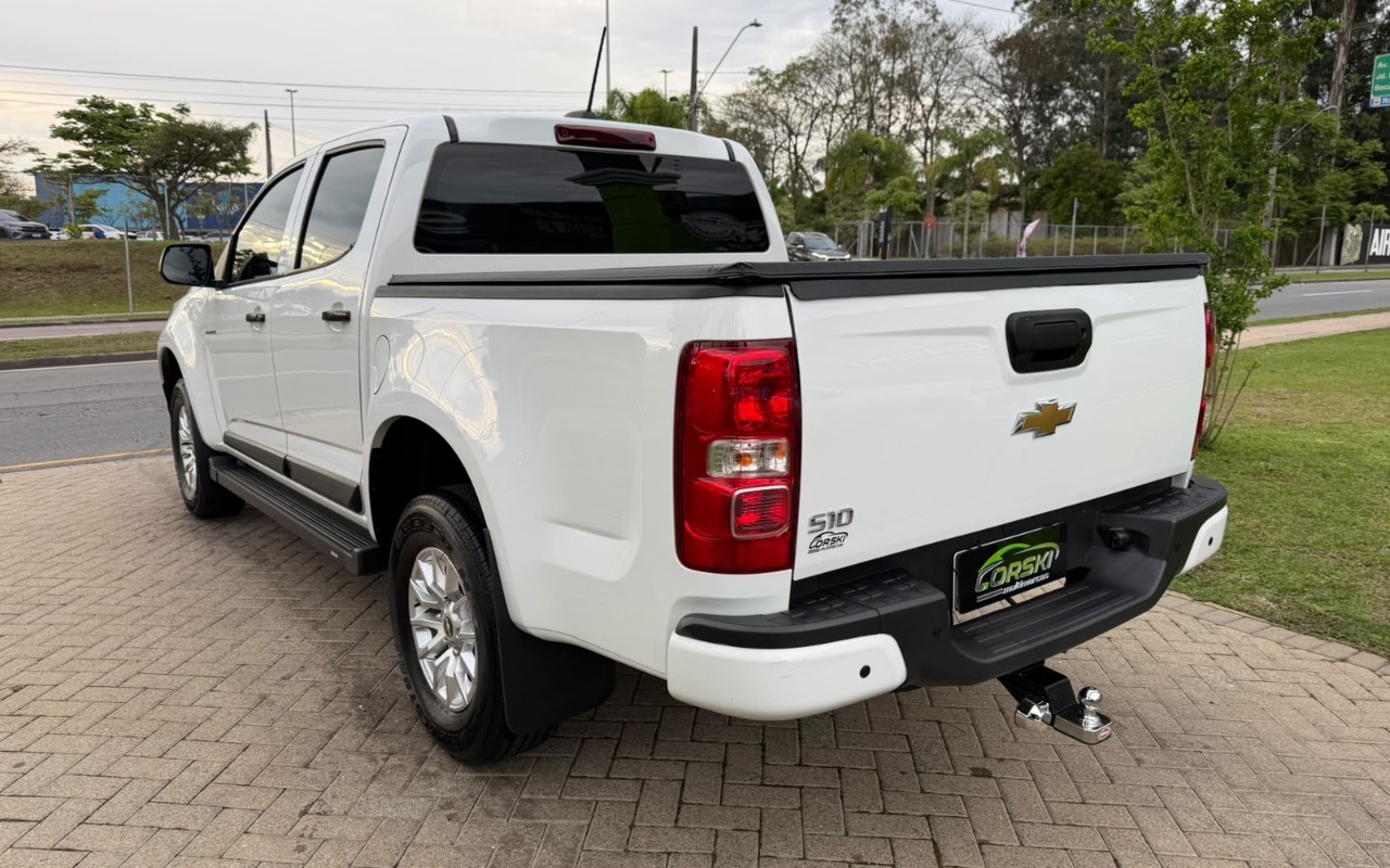 imagem-https://www.socarrao.com.br/sc-vehicle-images-prod/4254163/1790886925301-ZDU0OTExNjUtZGU1ZC00YWYxLThkOTUtYWJhODg4MTgyYTc1LmpwZWc.jpeg
