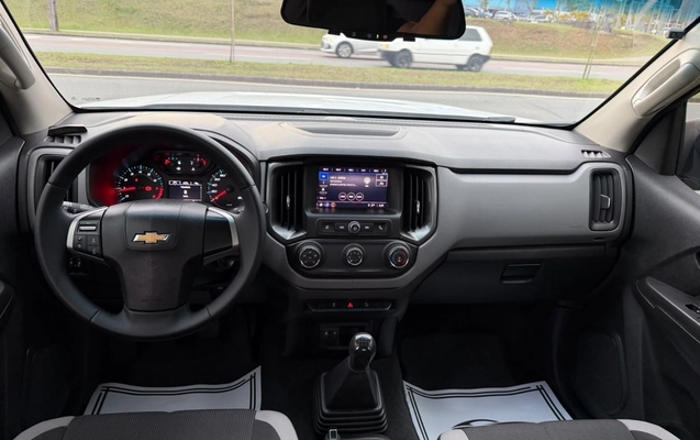 imagem-https://www.socarrao.com.br/sc-vehicle-images-prod/4254163/1790886925637-ZjZkNWRkYTktMDg2MS00ZjdlLTgxY2EtM2ZmMzI5OTA1NWYwLmpwZWc.jpeg