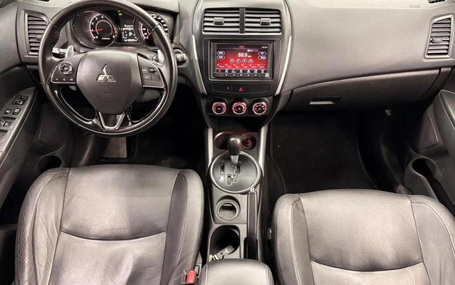 imagem-https://www.socarrao.com.br/sc-vehicle-images-prod/4254167/1790886976618-8530805_12_B_09cc719ab8.jpeg