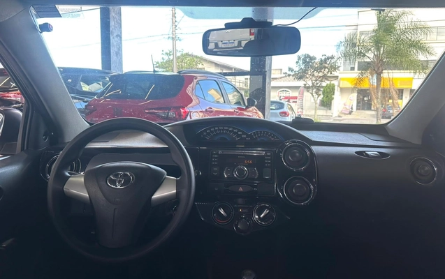imagem-https://www.socarrao.com.br/sc-vehicle-images-prod/4254181/1792523248061-3b3af364508343299dedd04bfcc5ccc0_1792523222298.jpg