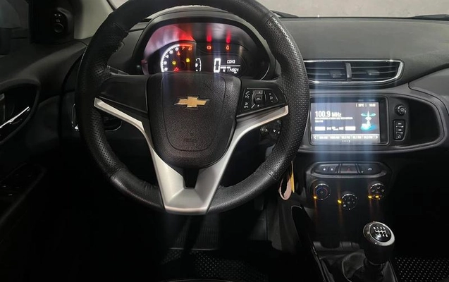 imagem-https://www.socarrao.com.br/sc-vehicle-images-prod/4254185/1791219799802-8535632_9_B_34aa6e3216.jpeg