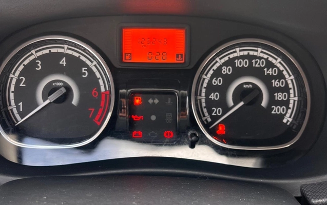 imagem-https://www.socarrao.com.br/sc-vehicle-images-prod/4254297/1791049916211-NmNkYzIyOTEtMjY1MC00ODNjLWFlOTQtNmUzNjQ0MzMwYmVkLmpwZWc.jpeg