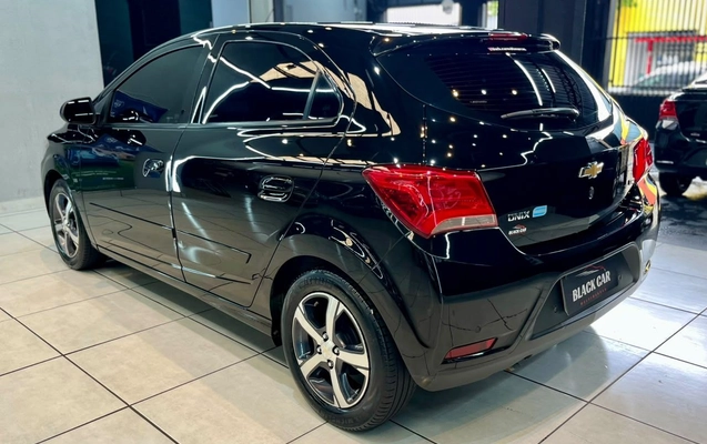 imagem-https://www.socarrao.com.br/sc-vehicle-images-prod/4254299/1790887381059-0cc5638ef1a54fea8c6ac9f0a62c52e2_1790885024643.jpg